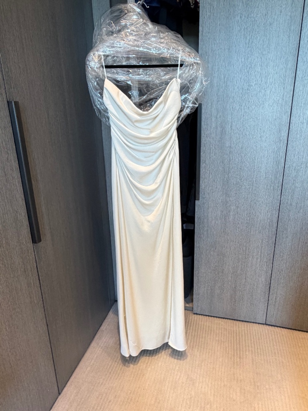 Modern, minimalist wedding gown